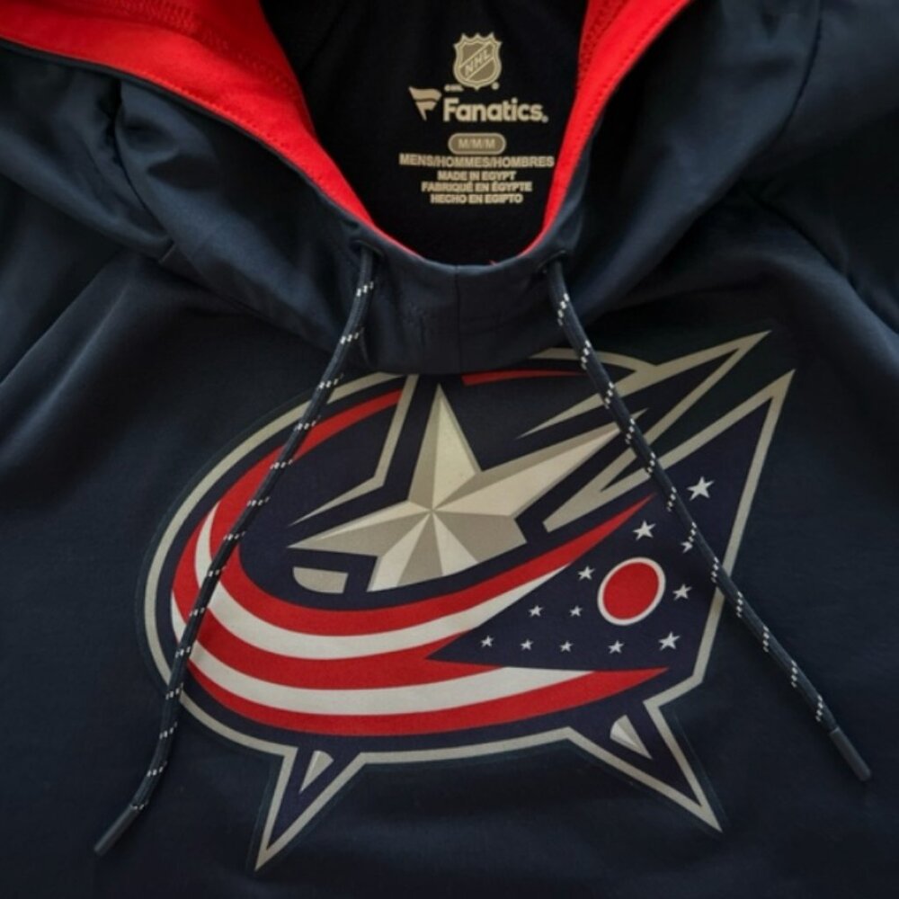 COLUMBUS Blue Jackets Sweatshirt Hoodie Navy Blue Pullover Hood M Fanatics NHL - Picture 4 of 4